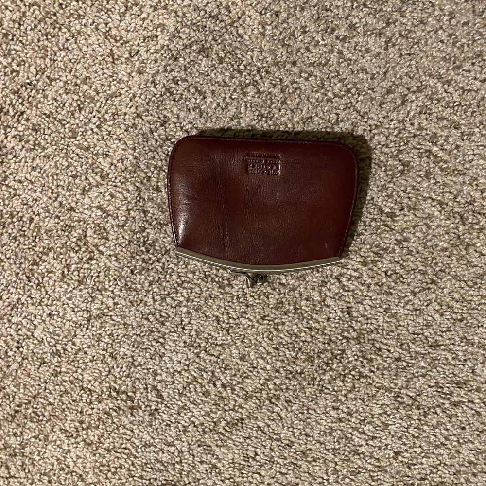 Various purses - Picture 8 of 8